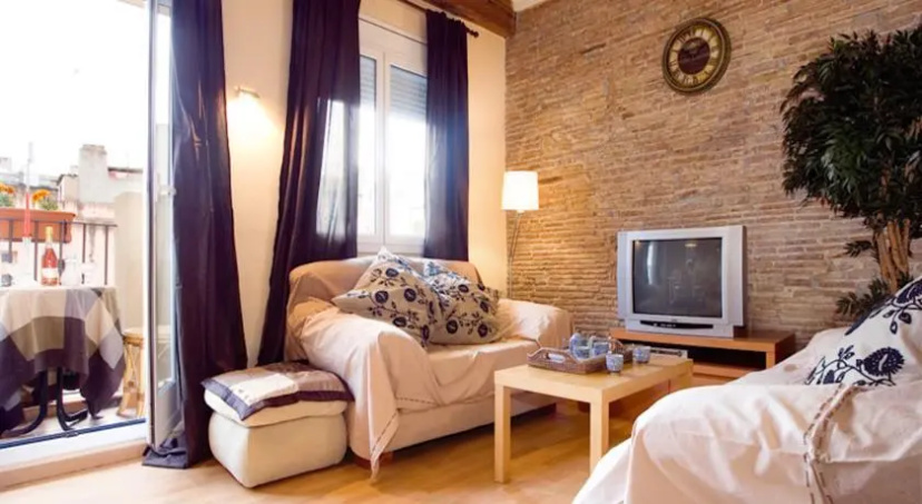 Passeig del Born Apartment — отель с удобным расположением в Барселоне