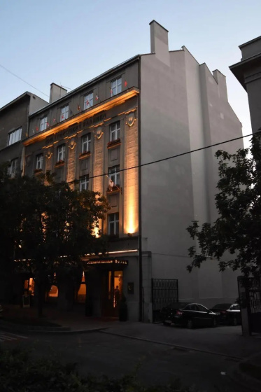 Hotel City Savoy — отель с удобствами в Белграде