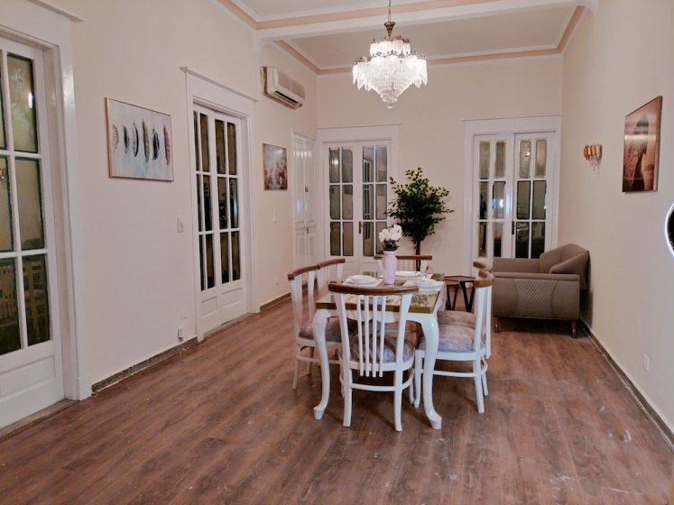 Цены на Yacoubian Apartments in Downtown Cairo в Каире