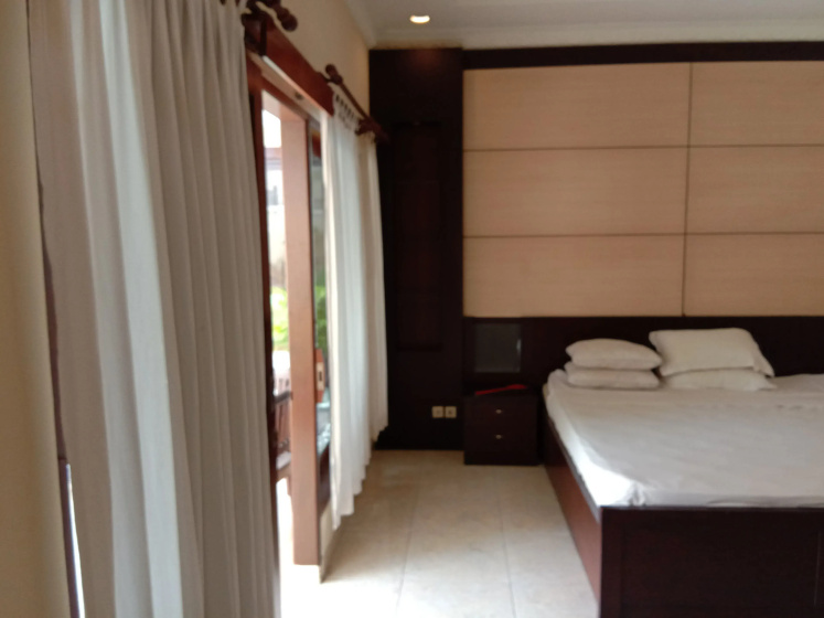 Loven Sanur Guest House 3 — отель в Денпасар, Индонезия
