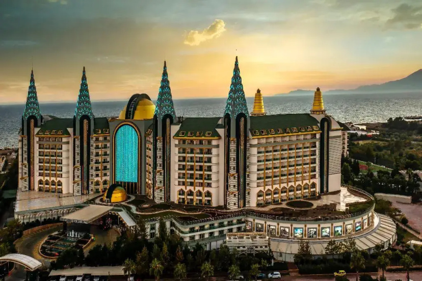 Delphin Imperial — всё о проживании в Анталье