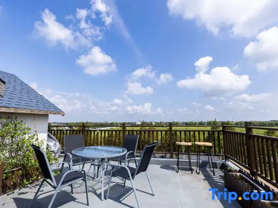 Tingfengtang Holiday Villa — забронировать отель в Шанхае