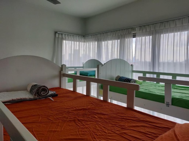 Regalia Suites & Residences KLCC Infinity Pool by 109 Global Host — отель с удобствами в Куала-Лумпуре