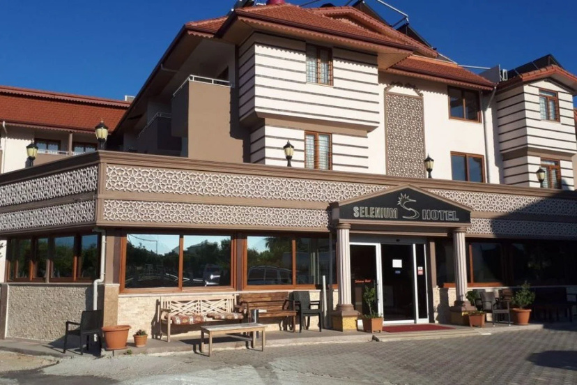 Selenium Hotel — забронировать отель в Сиде
