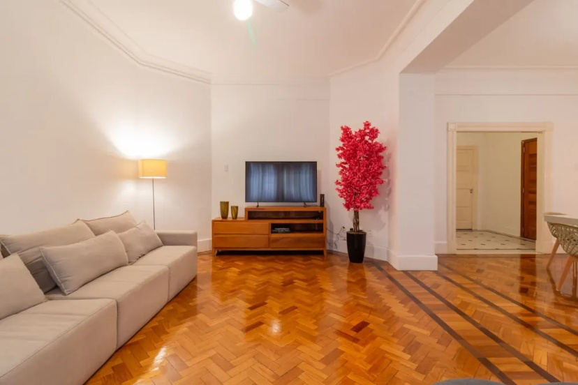 Space and Comfort in Copacabana D405 — отзывы гостей и цены
