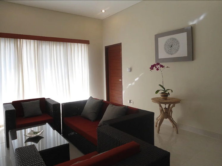 Villa Kookaburra Sanur — отель с удобствами в Денпасар