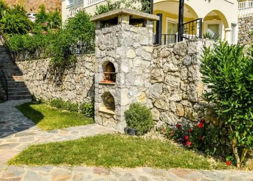 Villa Lakestone 4 — отель в Даламане, Турция