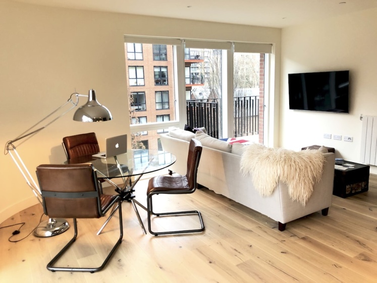 Royal Arsenal Apartment With Great Views — отель с удобствами в Лондоне
