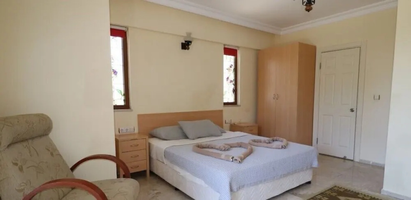 Villa AX12 by JoyLettings — забронировать отель в Олюдениз