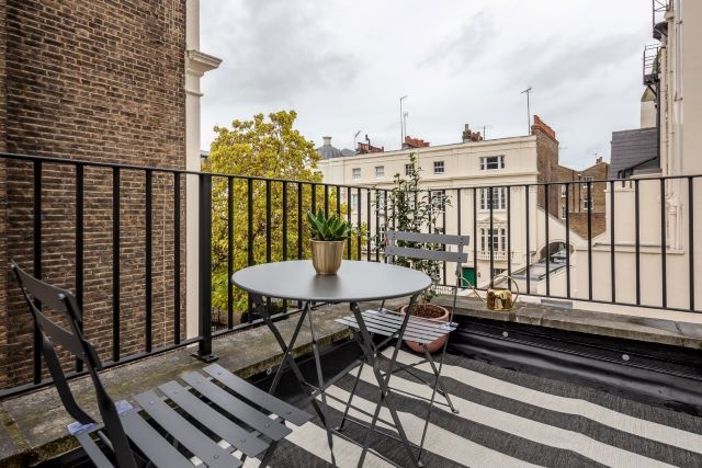 Kula London - Victoria — отель с удобствами в Лондоне
