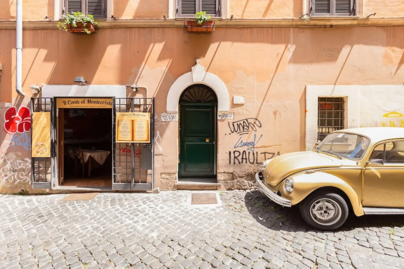 Romantic House in Trastevere — отель в Риме, Италия