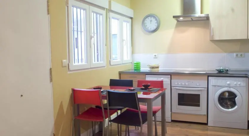 Rentals Lavapies — отель с удобствами в Мадриде