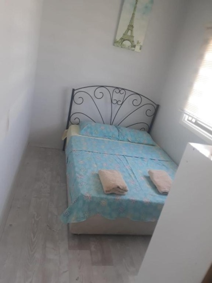 Цены на Yerli deniz 5.kat asansorsüz в Кирения