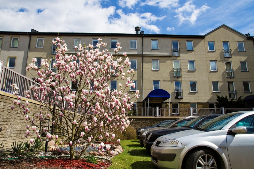 Warsaw Apartments Magnolie — отель в Варшаве, Польша