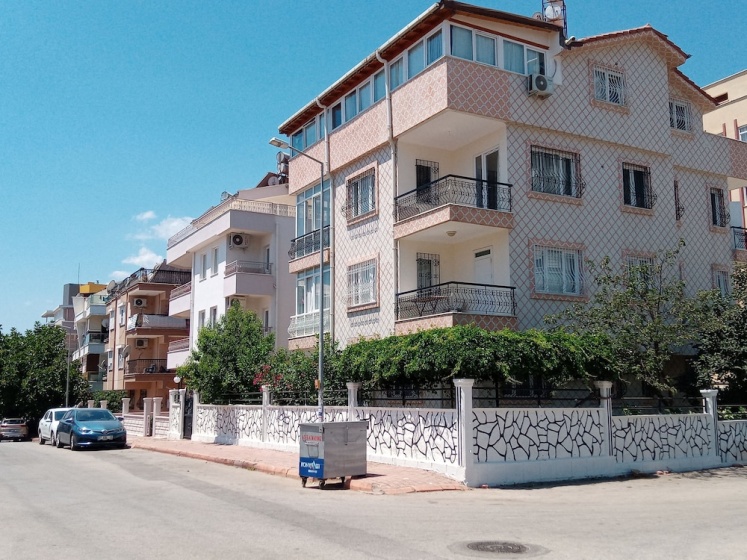 Bulut Apartment — отель в Анталье, Турция