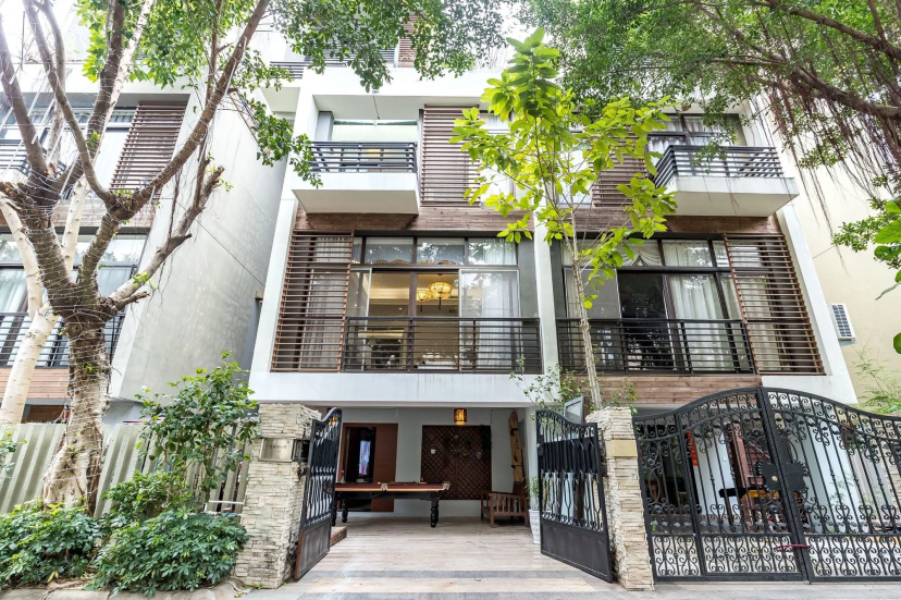 Amaze Party Villa Shenzhen — комфортный отель в Шэньчжэне