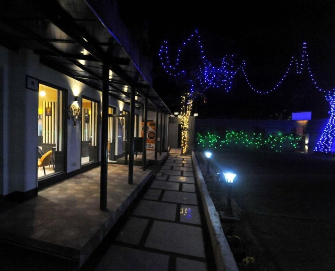 YWCA International Guest House — отель с удобствами в Дели