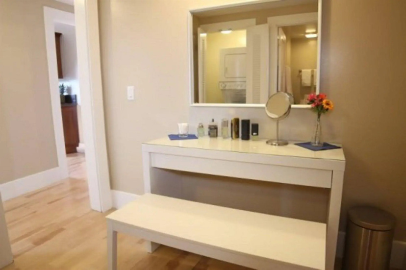 Hollywood Vacation Apartments by Stay City Rentals — отель с удобным расположением в Лос-Анджелесе