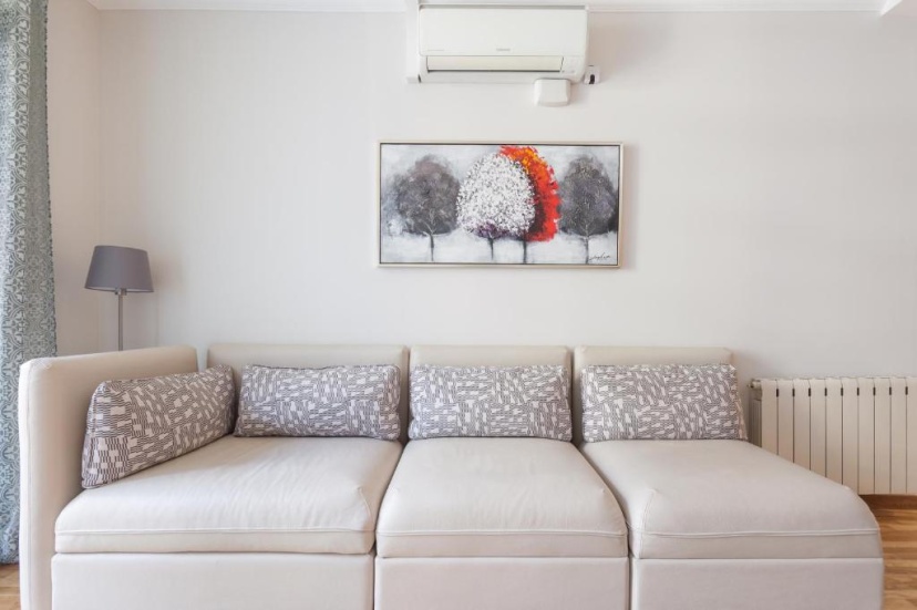 Art House Fira Apartments — отель с удобствами в Барселоне