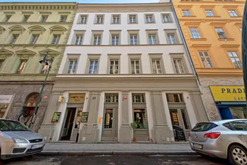 Apartments Hollareum — забронировать отель в Праге
