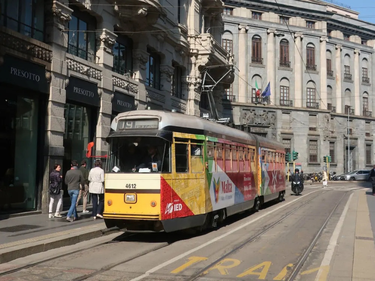 Floris Guest House Milan — комфортный отель в Милане