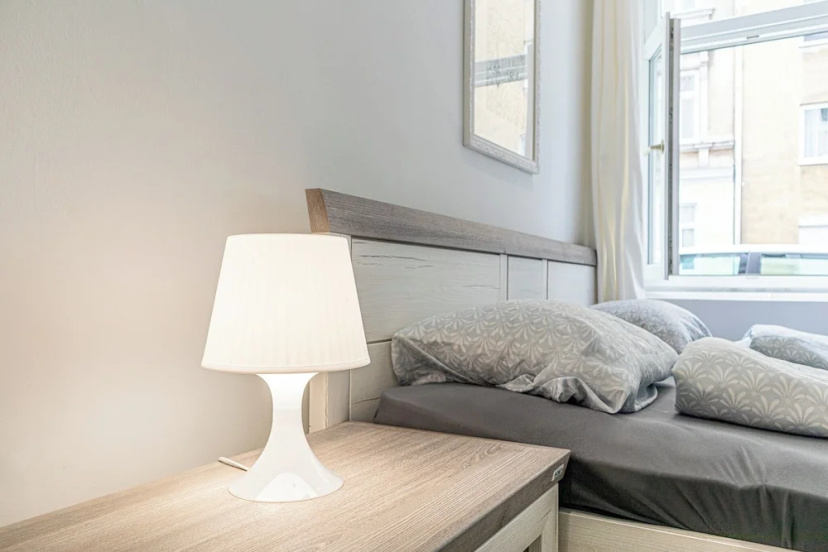 Stylish 1BR Studio In Central Vienna — забронировать отель в вене