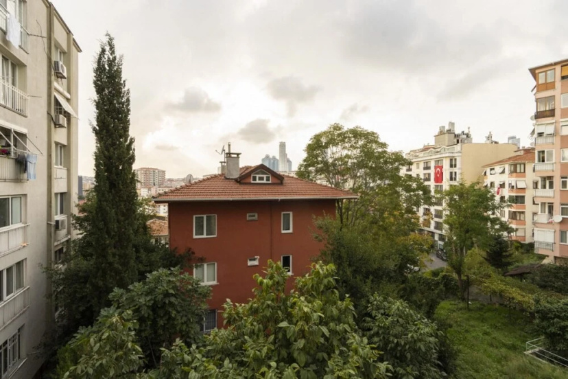 Central Stylish House in Gayrettepe — комфортный отель в Стамбуле