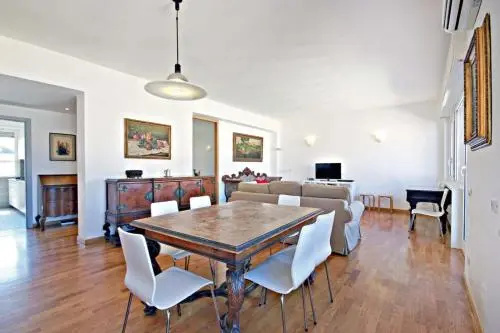 Ostiense Halldis Apartments — комфортный отель в Риме