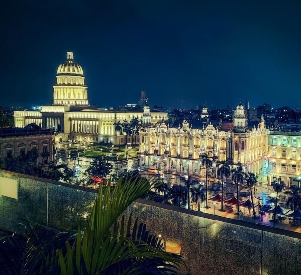 Nice Apartment in the center of havana — отель с удобствами в Гавана
