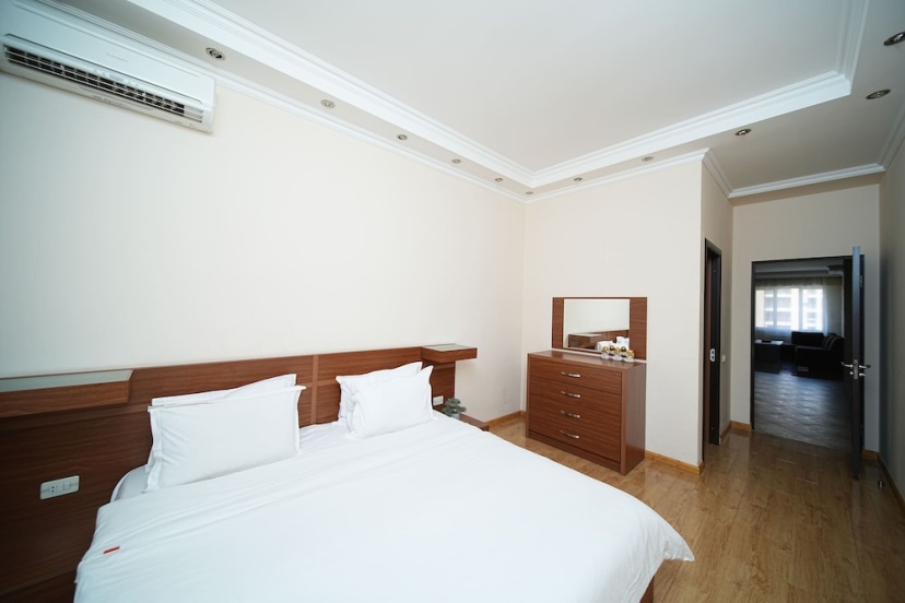 Цены на City View 2-bedroom Luxury Apartment on 13 Buzand Street by Sweet Home в Ереван