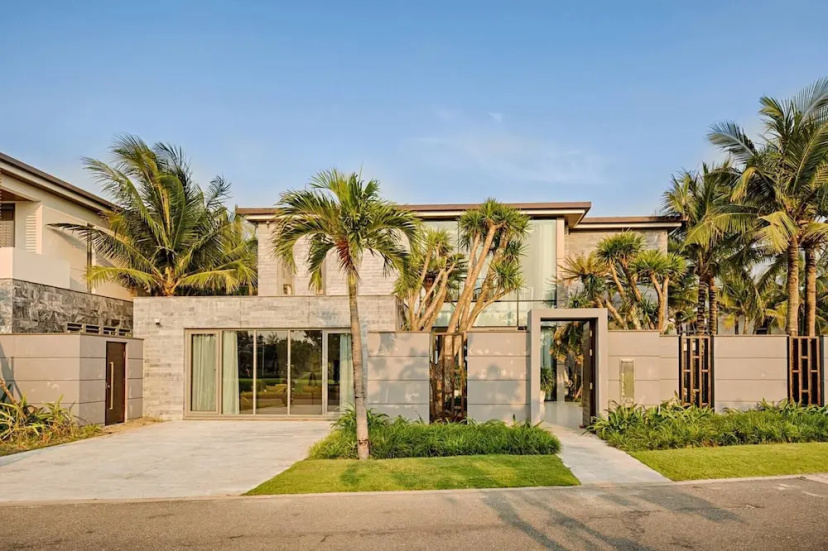 Luxury Beachfront Villa W Private Pool Beach — отзывы гостей и цены