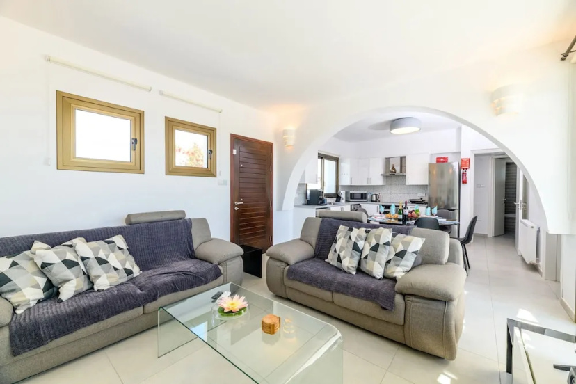 Kymma Seaview 24 in Ayia Napa 2 — отель в Айя-Напа, Кипр