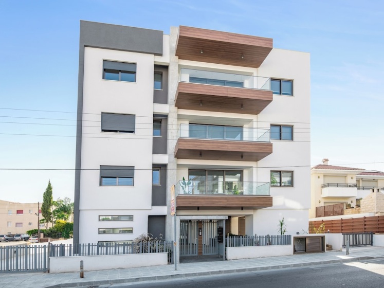 Цены на Sanders Palama - Cute 2-bdr Penthouse Apt в Лимассол
