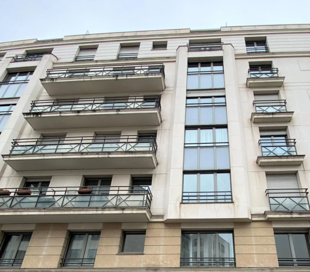 1607 - Wonderful apartment with terrace on garden — отель с удобствами в Париже