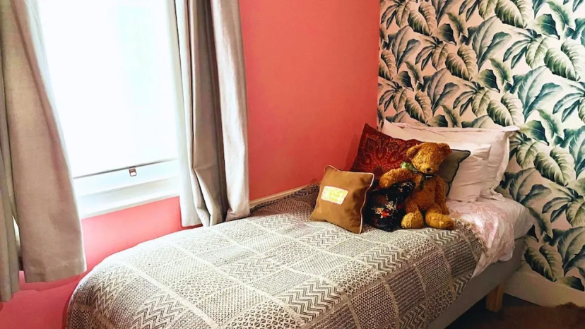 Lovely 3-bed Apartment & Garden & dog Friendly — комфортный отель в Лондоне