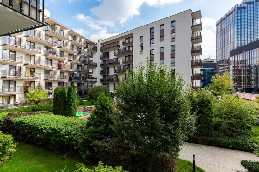 Цены на Apartments Westfield Arkadia by Renters в Варшаве