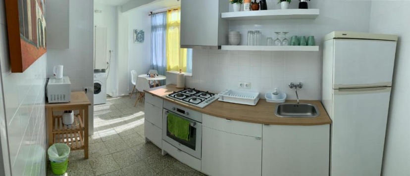 Bright and Modern Apartment 3 Bedroom With Balcony E3ev — отзывы гостей и цены