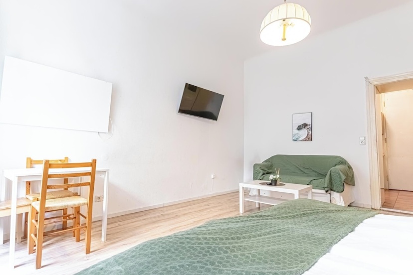 Simple 1BR Apt Long Stay Near Belvedere — отзывы гостей и цены