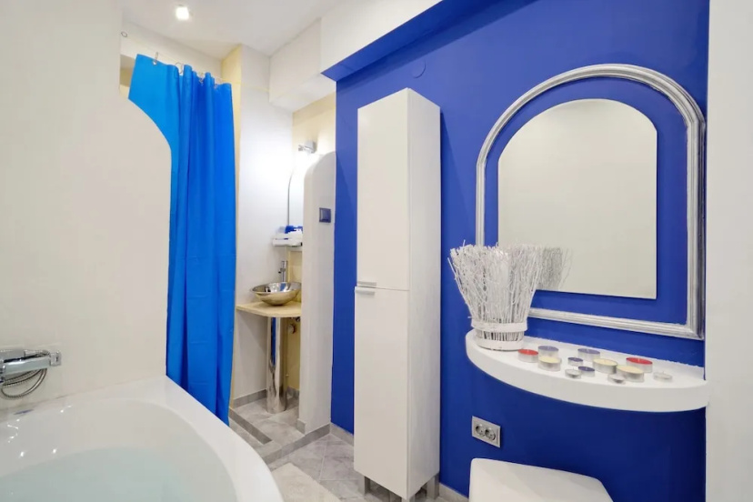 Цены на Santorini style Honeymoon apartments в Афины