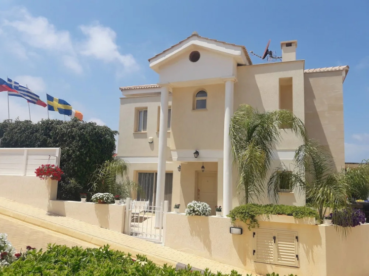 Anthorina Villa 1 — отель с удобствами в Протарас