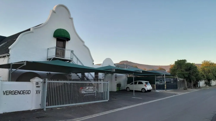 Vergenoegd Guesthouse — отель с удобствами в Кейптауне
