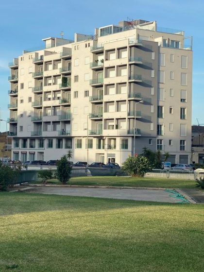 Seaview Apartments — забронировать отель в Палермо