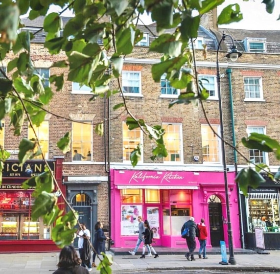 Charming & Modern Apartments near Oxford Circus London — комфортный отель в Лондоне