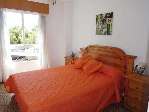 Precious Apartment in Alicante, Playa San Juan — забронировать отель в Аликанте