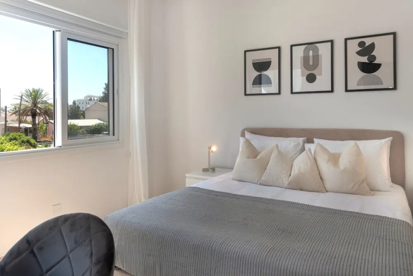 Phaedrus Living: City Breeze Residences Urbanity — отель с удобным расположением в Ларнака