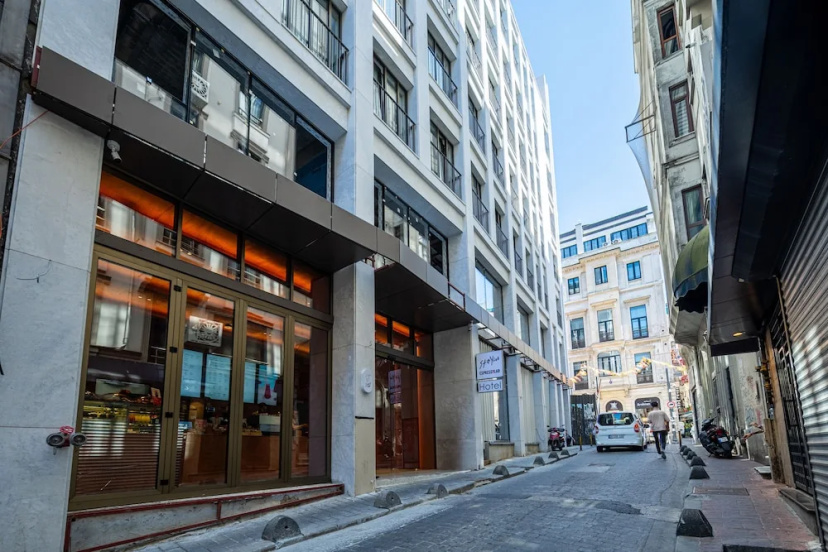 Stay Lab Taksim — забронировать отель в Стамбуле