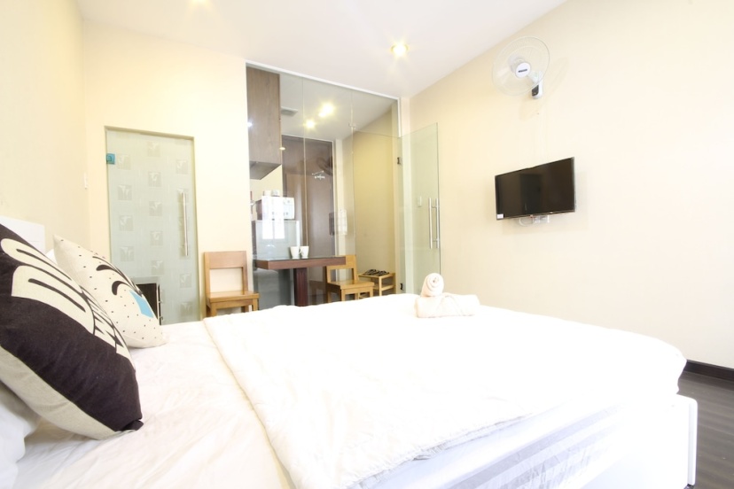 Цены на Smiley Apartment 13 - Adults Only в Хошимине