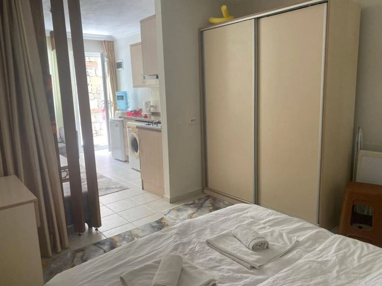 Olivia Apartment at Oludeniz - Midtown - Poolside — отель с удобствами в Олюдениз