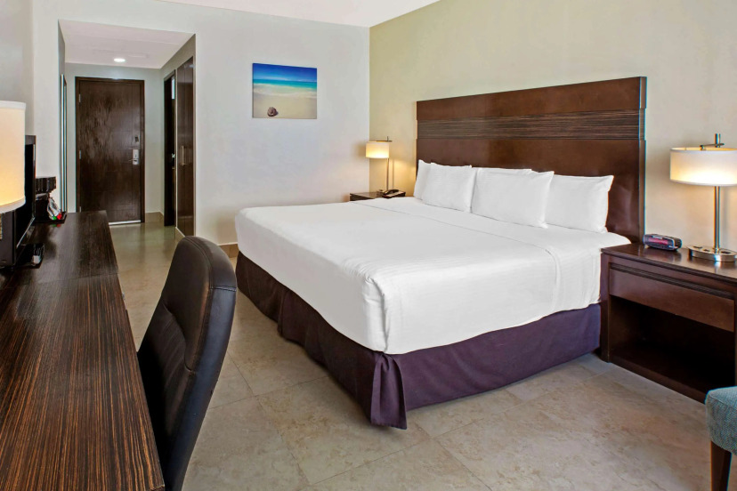 Wyndham Garden Cancun Downtown - Hotel in Cancún - Photo 4