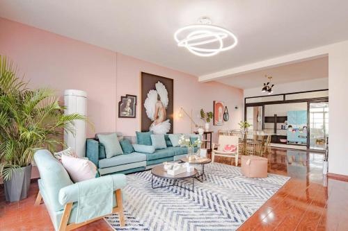Chengdu Shuangliu· Zhonghe Avenue Locals Apartment 00179990 — отель с удобствами в Чэнду